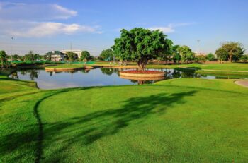 Golfplatz inkl Clubhouse