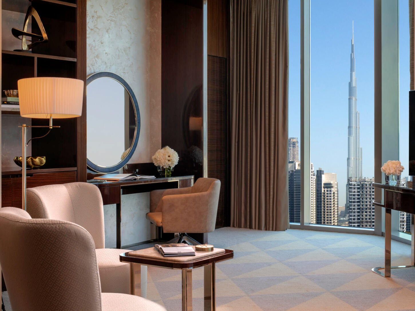 All Access Suite mit Blick auf Burj Khalifa