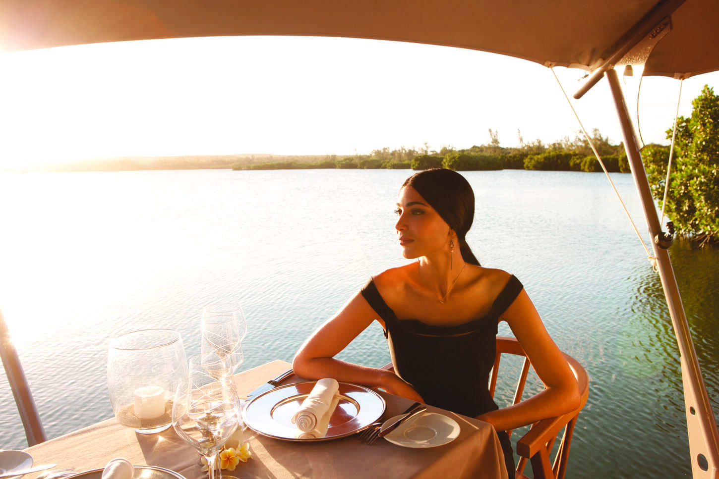 Le Barachois Floating Restaurant