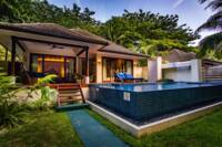 Deluxe Beachfront King Villa mit eigenem Pool