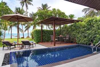 Club Beachfront Pool Villa